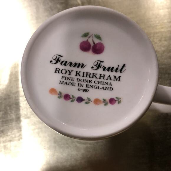 ROY KIRKHAM Fine Bone China FARM FRUIT Coffee Cup England 1997 - Picture 5 of 5